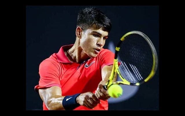  17歳新星、史上2番目の年少記録 