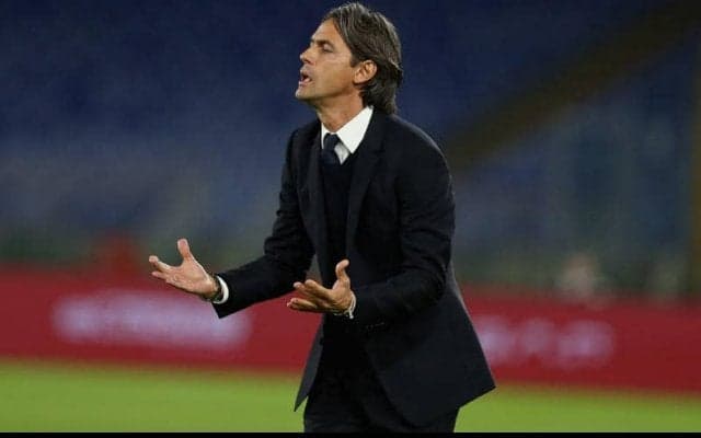 ローマに敗れたベネヴェント、ピッポは判定に不満「なぜVARを使わない」