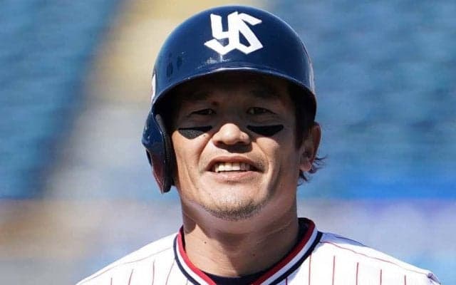 残り2人の“近鉄戦士”ヤクルト坂口が通算1500安打　巨人岩隈の引退発表の日に