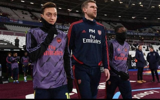 盟友・メルテザッカーが不遇のエジル問題に言及「ピッチ外で多くの変化があった」