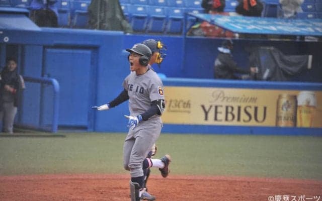 【野球】値千金の一撃！長谷川の満塁弾で勝利を飾る！ 明大②