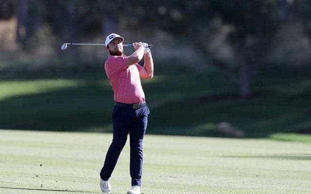 米ゴルフで笑撃“クラブ投げ”　世界15位に海外注目「芸術だ」「この映像何度も見た」