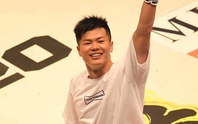 那須川天心、「鬼滅の刃」人気キャラとの“微笑み2ショット”に反響「お茶目で好き」