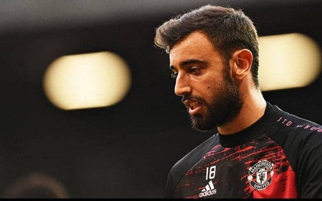 会見でスールシャールから主将に指名され「名誉だ」 B・フェルナンデスが決意