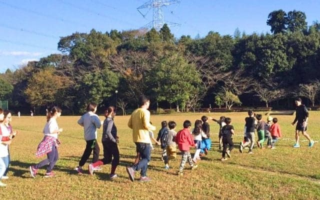 プロが正しい「走り方」を伝授。親子で学べるかけっこ（ランニング）教室開催