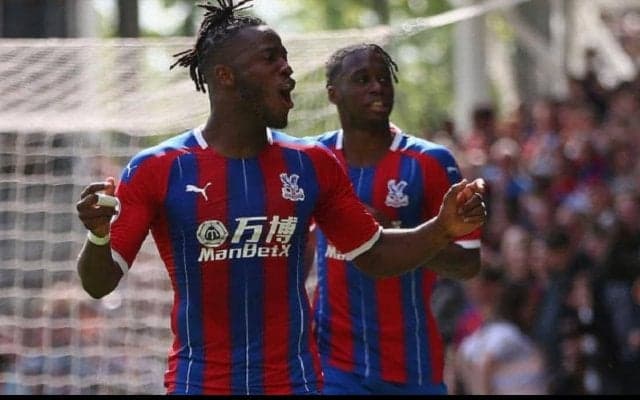 バチュアイがパレスで決めた、フィジカルとテクニックが詰まった豪快至近距離ボレー【インクレディブル・ゴールズ】