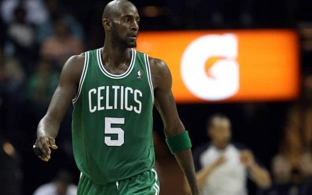 今年の殿堂入りを決めたケビン・ガーネットが初の本『KG A to Z』を来年2月に発売へ