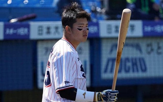 燕・村上3冠王のカギ握る？　専門家が読むセ首位打者争い「上位5人にチャンスあり」