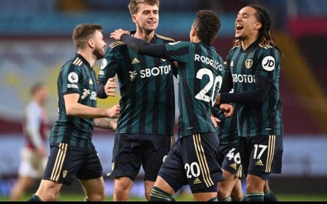 バンフォードがハットのリーズ、アストン・ビラの開幕からの連勝を4でストップ！《プレミアリーグ》