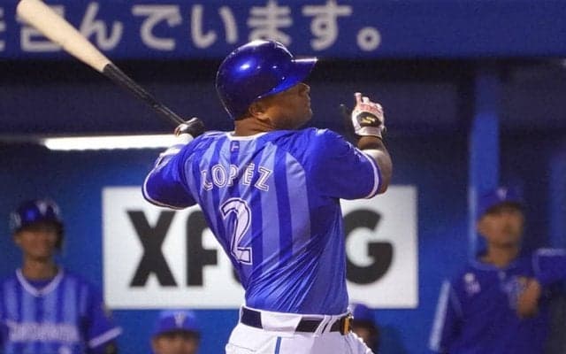 DeNAロペス、日米通算2000安打達成！　史上初の日米各1000安打にもあと5本