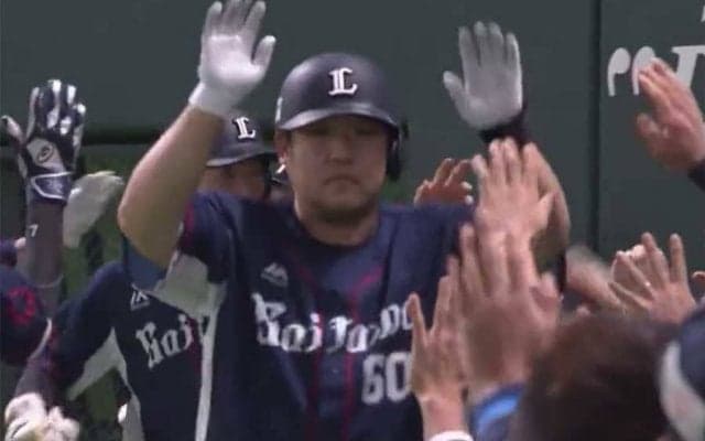 西武、あるぞ逆転CS！　辻監督の“鬼采配”＆中村満塁弾でロッテと2G差に接近