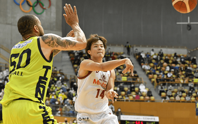 川崎ブレイブサンダース、信州ブレイブウォリアーズに18点差をつけ快勝…“ブレイブ対決”は1勝1敗