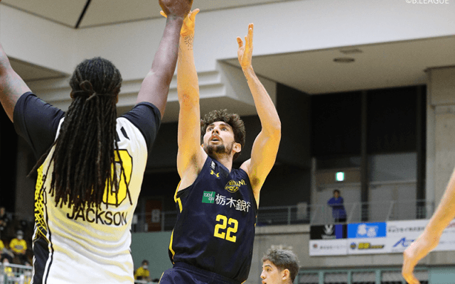 宇都宮ブレックスがサンロッカーズ渋谷との熱戦を制す！ロシターが終盤に連続得点