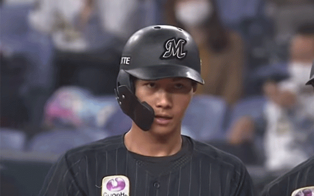 「この顔だけで…」「スターだわ」ロッテ藤原から覇気を感じる猛打賞にファン惚れ惚れ