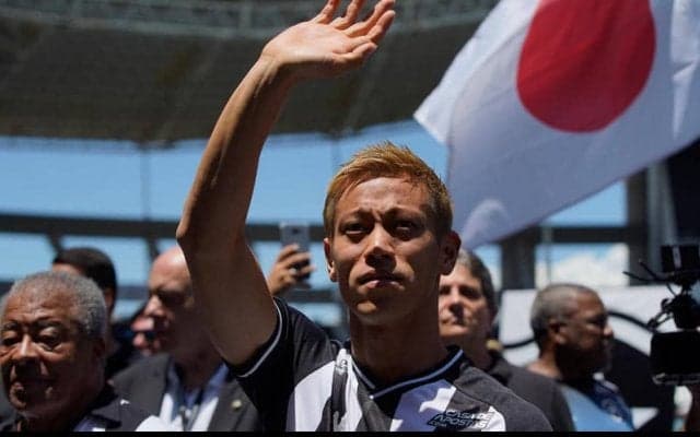 本田圭佑がボタフォゴとの契約を短期延長か、シーズンは2月終了予定も契約は今年一杯