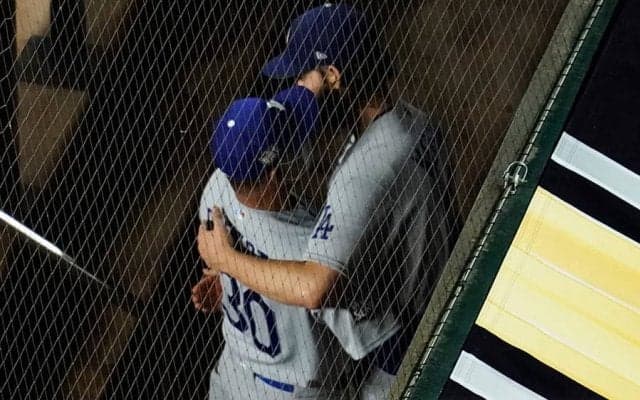 【MLB WS】「全員が驚いた」　カーショーの“危機一髪”本盗阻止をド軍指揮官が称賛