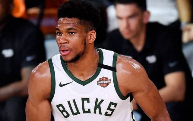 残留か移籍か…NBAの情報通たちはヤニス・アデトクンボの未来をどう予想している？