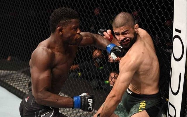 「瞬き厳禁」　UFCデビュー戦で18秒殺、戦慄ラッシュが28万再生衝撃拡大「狂気だ」