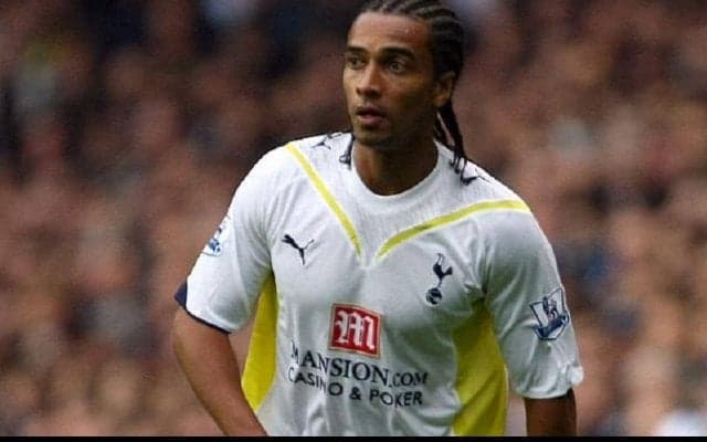 奇抜なヘアスタイルで注目を浴びたアスー＝エコトがリバプール相手に決めたロケット砲シュート【インクレディブル・ゴールズ】