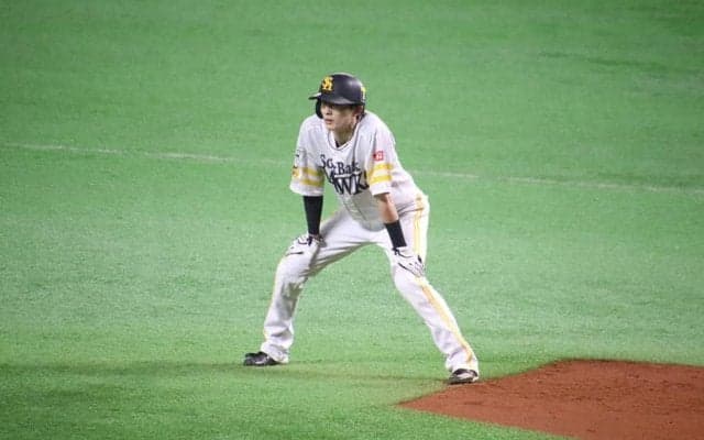 11試合連続盗塁は“脚力”だけにあらず　鷹・周東佑京の記録にある本当の凄さ