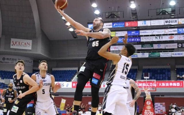 終始主導権を握った大阪が三河に22点差快勝…ハレルソンが21得点10リバウンドをマーク