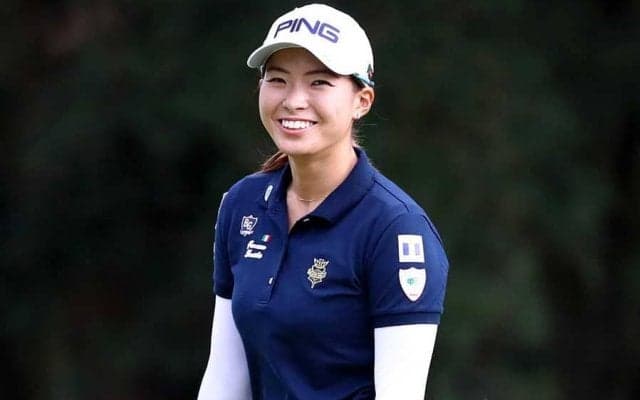 渋野日向子に癒される　久々“シブコスマイル”に歓喜「初々しい」「ホンマ最高」