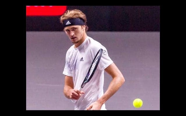  ズベレフ父親に DVは否定 