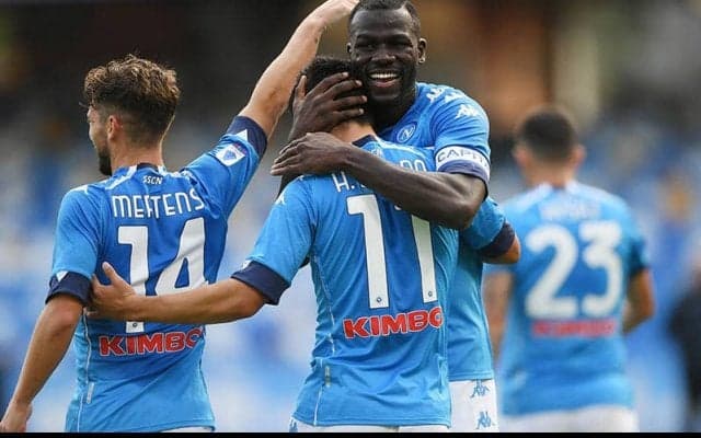 クリバリが忠誠 「僕はナポリを愛し、ナポリも僕を愛している」