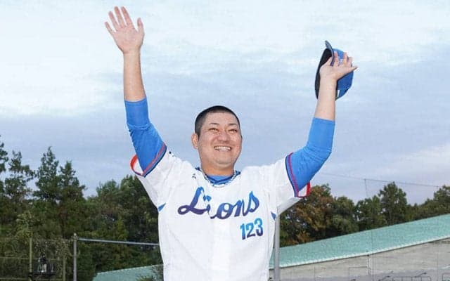 「ブルペンでずっと泣いていた」西武・高橋朋己が万感の引退登板、粋な場内演出も
