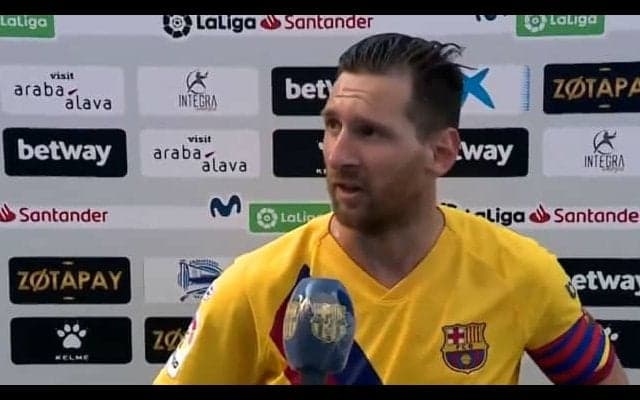 バルサ前監督 解任後初の公の場「メッシのマネジメントは大変」