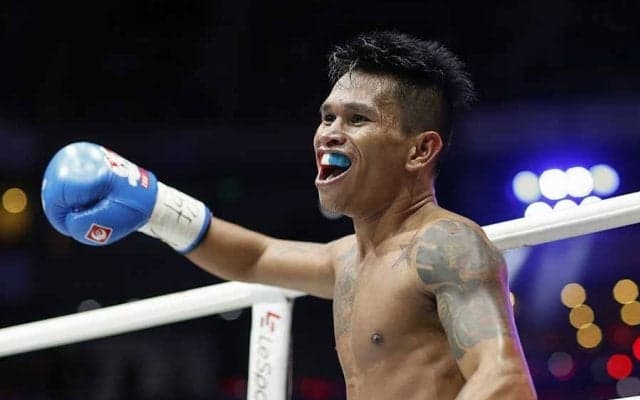 カシメロ、井上尚弥戦後わずか数分で挑発　次戦発言に「マジで俺を怖がってるな、亀」