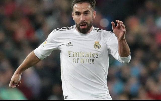 マドリー、絶対的主力のカルバハルと2024年夏まで契約延長へ!