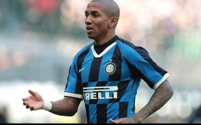 経験豊富なヤングのインテル初アシストとなったラウタロへのピンポイントクロス【ベスト・アシスト】