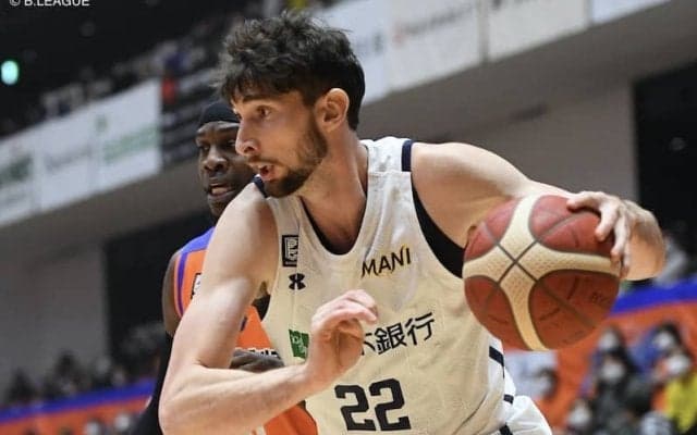 宇都宮が新潟に敵地で2連勝…ロシターの17得点を筆頭に出場した11選手全員で得点を重ね勝利