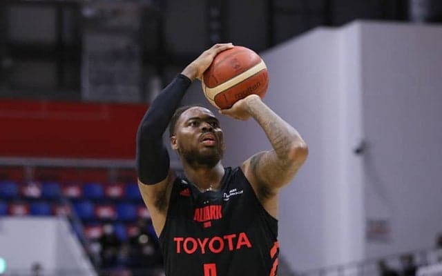 闘将が待ちわびたデション・トーマスがBリーグデビュー…「なるべく早くシステムを理解して、勝利に貢献したい」