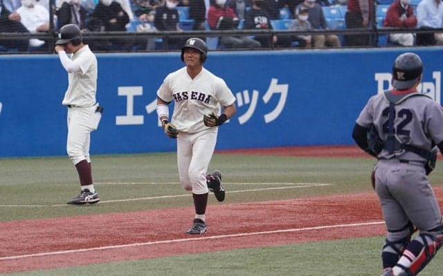 【大学野球】打った本人も三塁コーチャーも涙　「今世紀最大の試合」呼んだ早大9回2死逆転弾の裏側