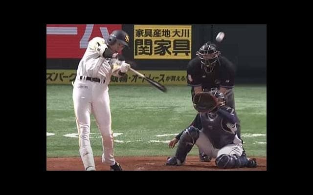 「最後まで意味不明」鷹・柳田悠岐の“変態アーチ締め”にファンも唖然