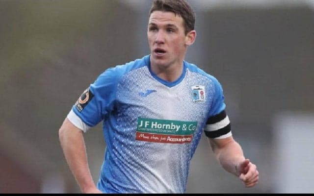 兄・ウェインも顔負け！弟のジョン・ルーニーが驚愕のロングシュートを叩き込む