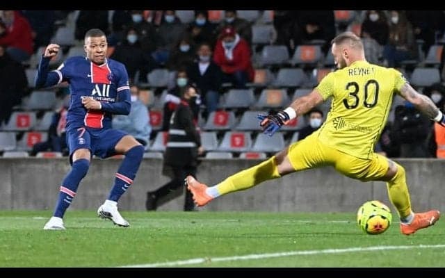 レアル エムバペ獲得へ、支払い可能な移籍金を約150億円に設定