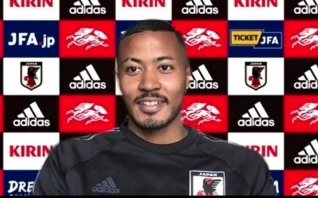 「僕には僕の色がある」FW鈴木武蔵が代表で見せたいストロングポイントは「背後を取るところやゴール前の動き」