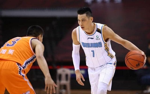 NBA復帰を目指すジェレミー・リンがカリーを含むウォリアーズの選手たちとワークアウト