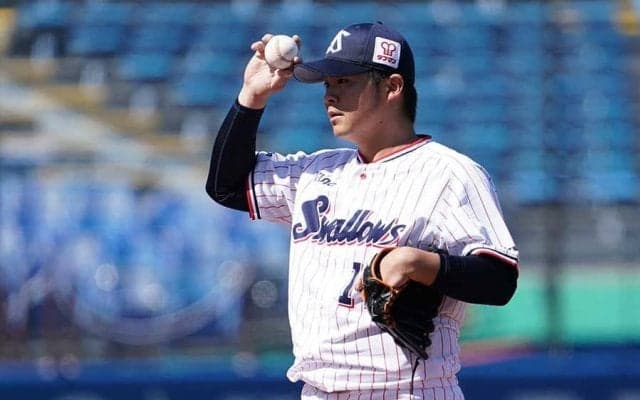 ヤクルト清水、史上初の未勝利で個人タイトル獲得！　中日勢2人と最優秀中継ぎに