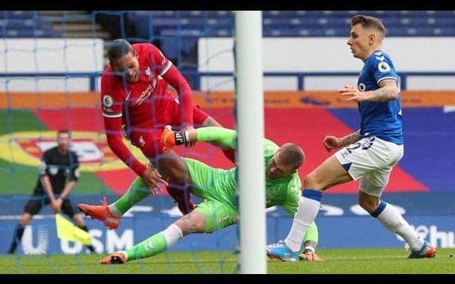 「地獄を経験している」ファン・ダイクの現状 ...同僚・同胞のワイナルドゥムが告白