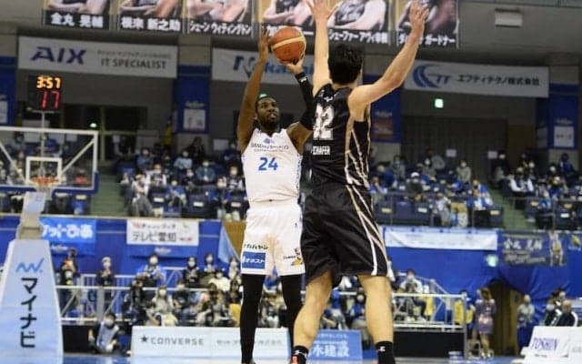 島根が100点ゲームで三河に快勝…ブルックスが32得点6リバウンド5アシストの活躍