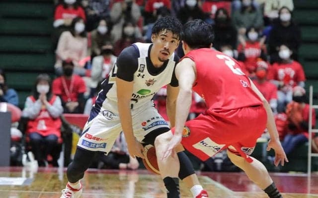 終盤の激戦を制した琉球、名古屋Dを破り連勝記録をクラブ最多タイの「11」まで伸ばす