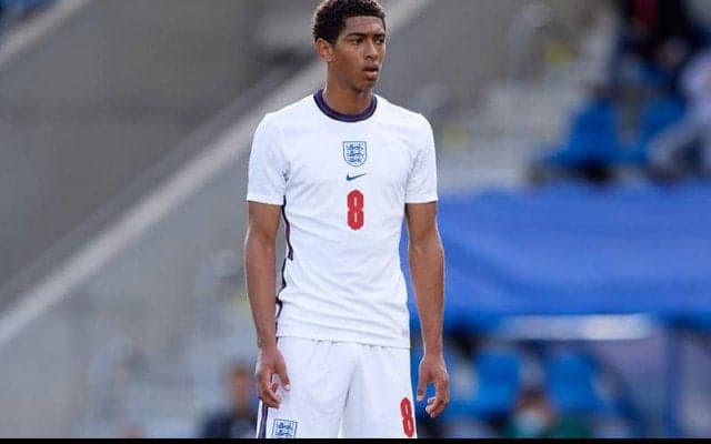 「なぜ彼を呼んだのか理解していない」イングランド代表指揮官が、17歳ベリンガム招集の理由を明かす