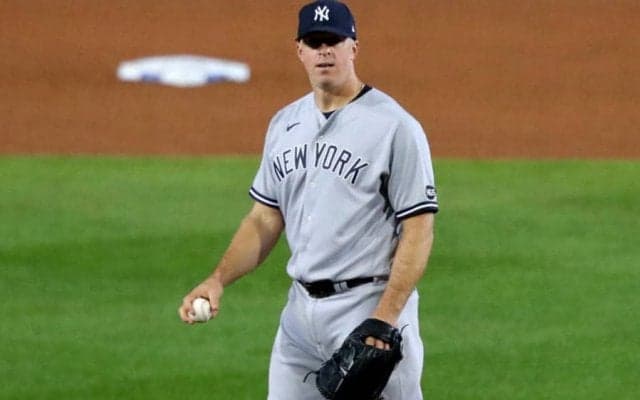 【MLB】縫い目も見える“魔球”に米驚愕　ヤ軍捕手のナックルが「野手の最優秀投球」