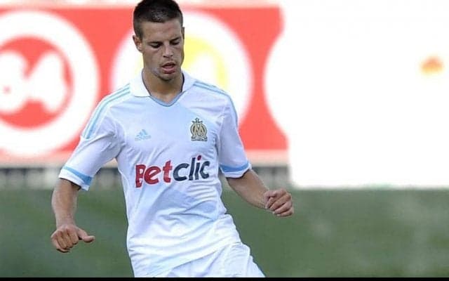 マルセイユ時代のアスピリクエタが押し込んだ、自身のプロ初ゴール【ファースト・ゴールズ】