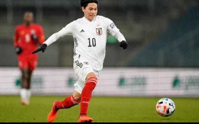 1トップ起用でPK決勝弾のMF南野拓実、久保建英「やりやすい」、三好康児「相当レベルの高い選手」とシャドーの2人を語る