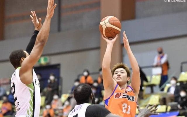 新潟アルビレックスBBがラスト3分間に猛攻を仕掛け今季5勝目…レバンガ北海道に逆転勝利